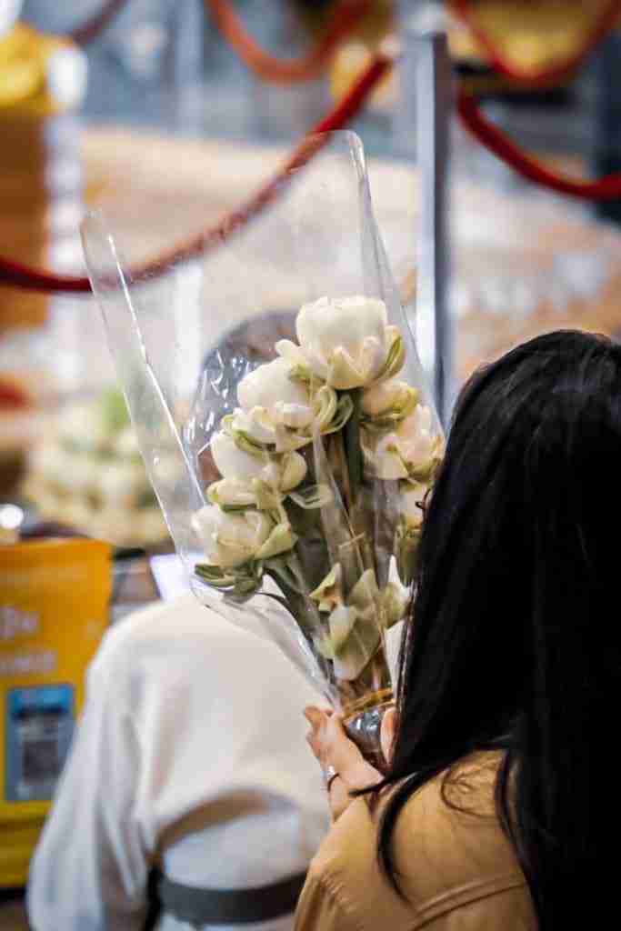 คาถาบูชาหลวงพ่อโสธร