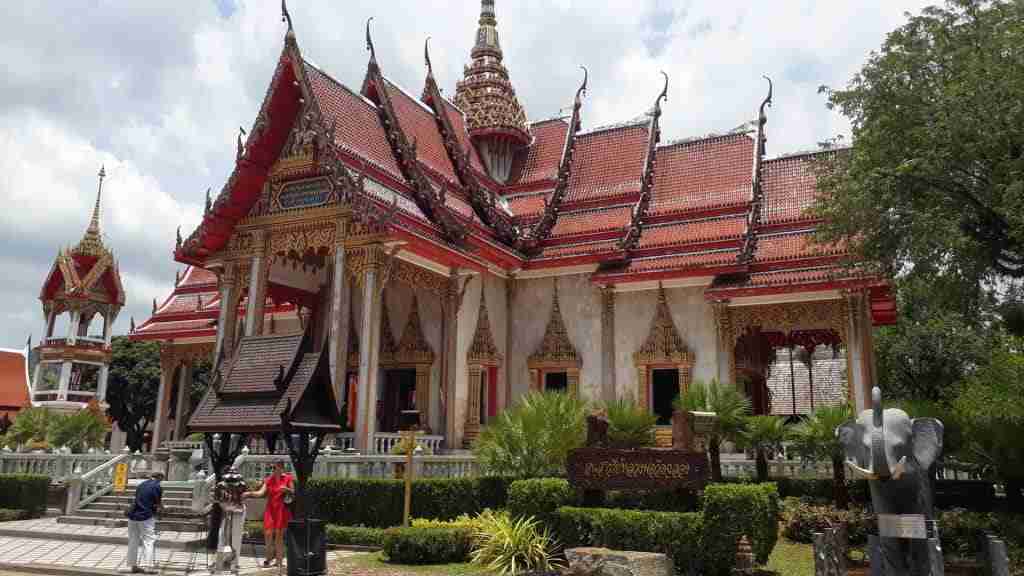 ทำความรู้จัก วัดฉลอง ภูเก็ต