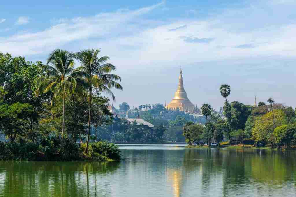 พระมหาธาตุเจดีย์ชเวดากอง